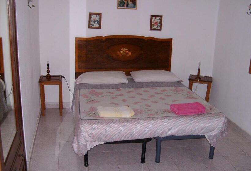 اتاق استاندارد, Bed & Breakfast 5 Di Spade