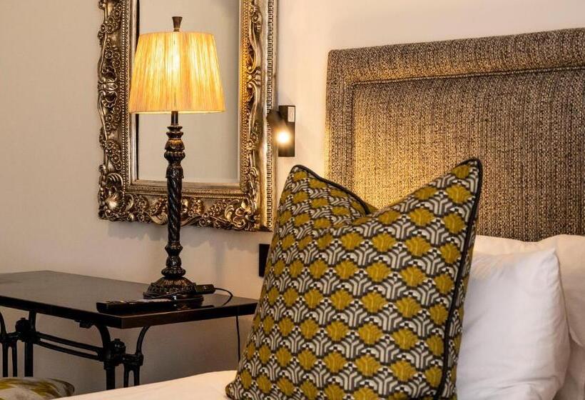 جناح سرير كينج, Anew Hotel Hilton Pietermaritzburg