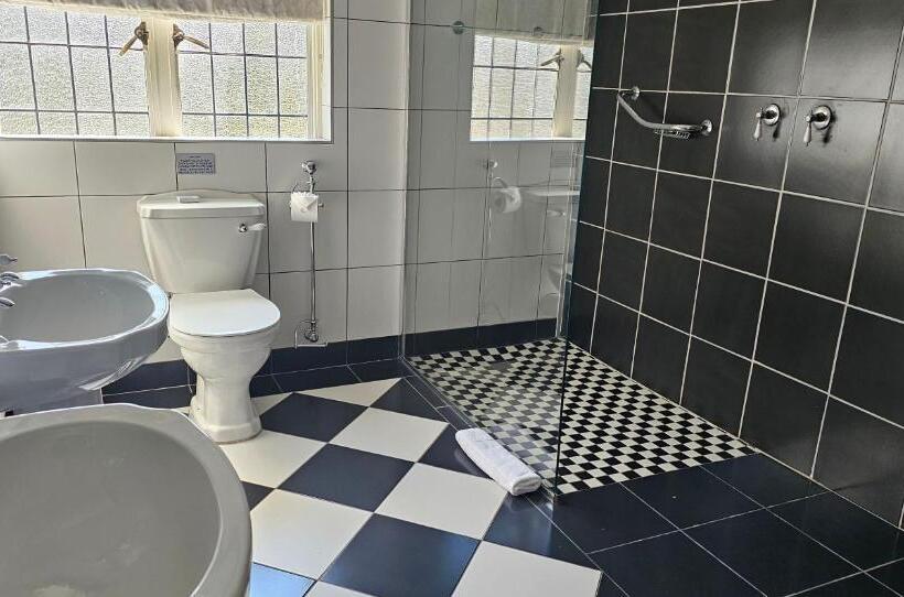 Президентский Люкс, Anew Hotel Hilton Pietermaritzburg