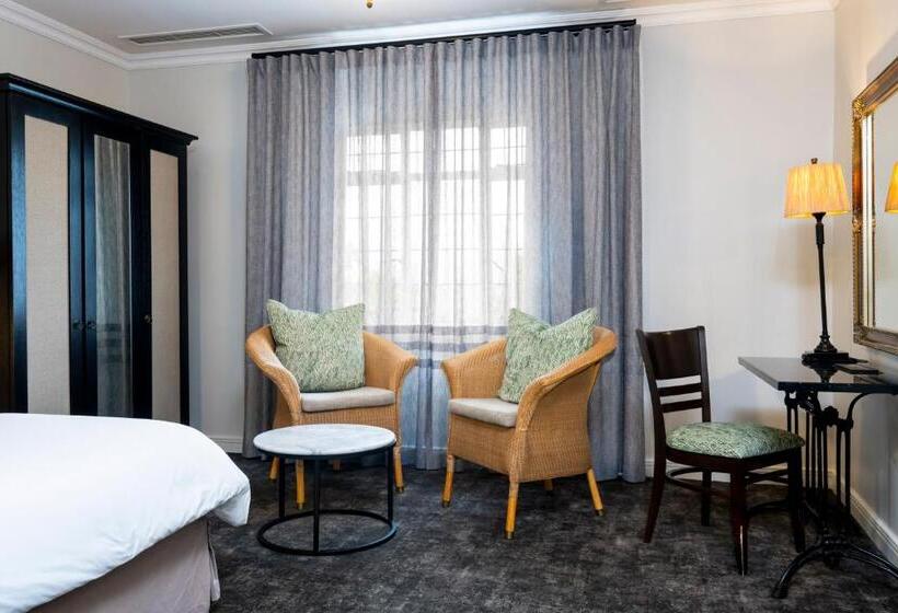 デラックスルーム, Anew Hotel Hilton Pietermaritzburg