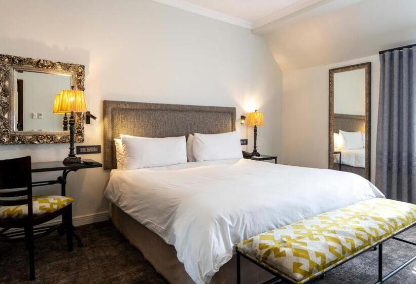 جناح سرير كينج, Anew Hotel Hilton Pietermaritzburg