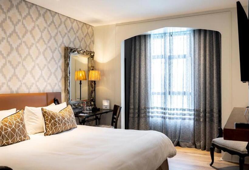 Номер Deluxe Кровать Кинг, Anew Hotel Hilton Pietermaritzburg