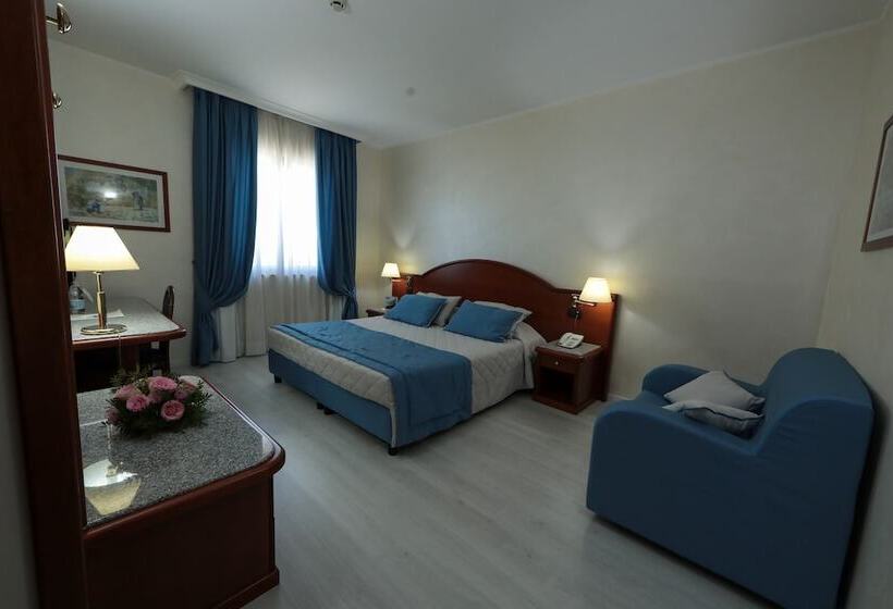 Номер Стандарт, Edra Palace Hotel & Ristorante
