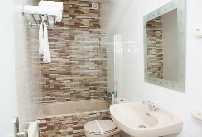 Номер Стандарт, Hostal Kukia