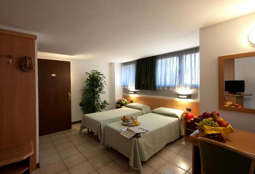 Трехместный Номер Superior, Roma