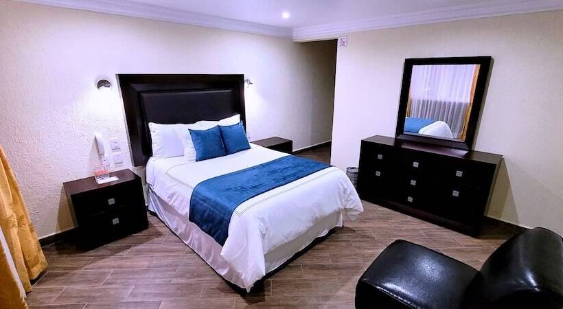 Quarto Estandar, Tierras Blancas