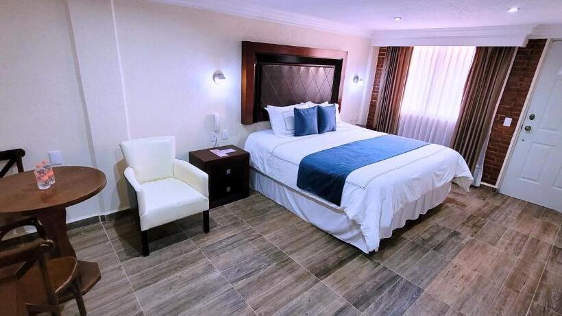 Standardzimmer Kingsize Bett, Tierras Blancas
