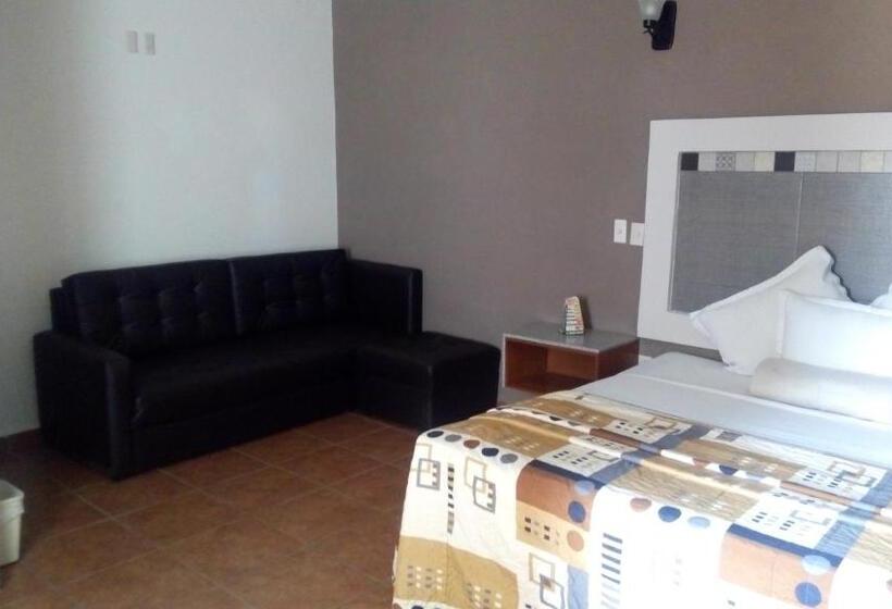 Quarto Estandar 2 Camas Casal, Aquiles
