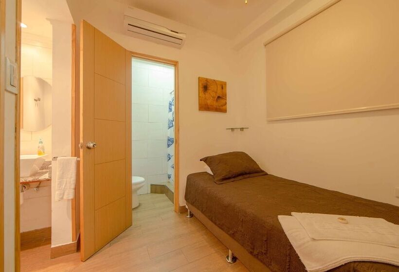 Номер Стандарт, Hostal Entre 2 Aguas