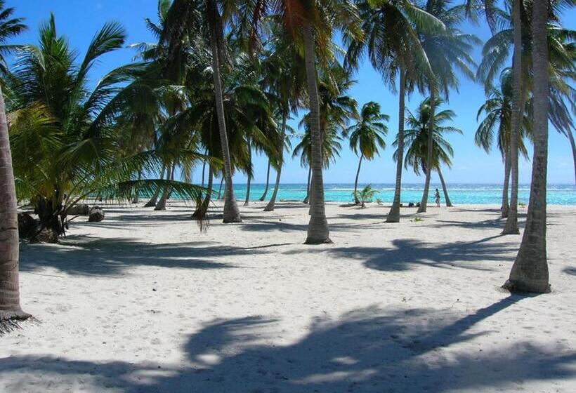 اتاق استاندارد با تخت بزرگ, Caraibidamari