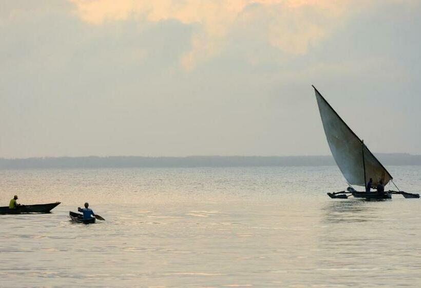 חדר אקונומי, Kaure Sand Beach Lodge
