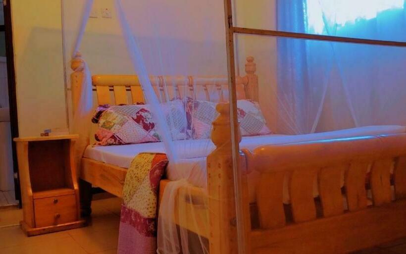 اتاق اکونومی, La Fève Bed & Breakfast