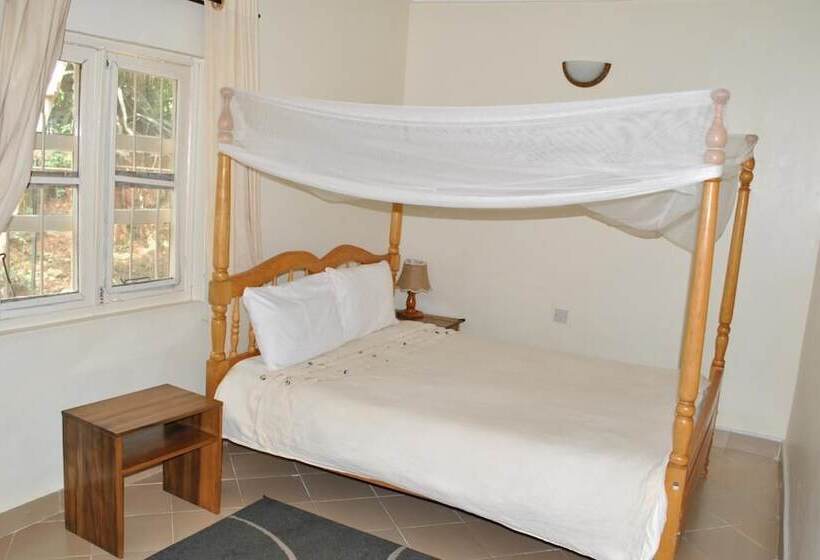 اتاق استاندارد یک نفره, Little Woods Inn