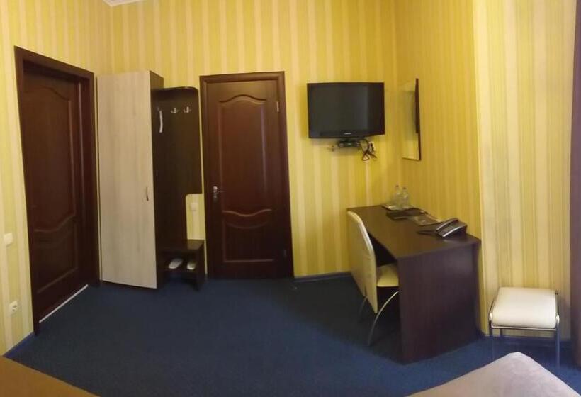 Номер Стандарт с Балконом, Aragvi