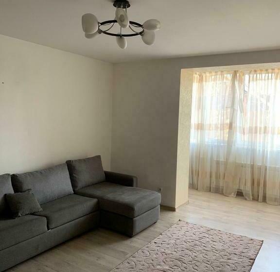 شقة غرفة واحدة, Motel