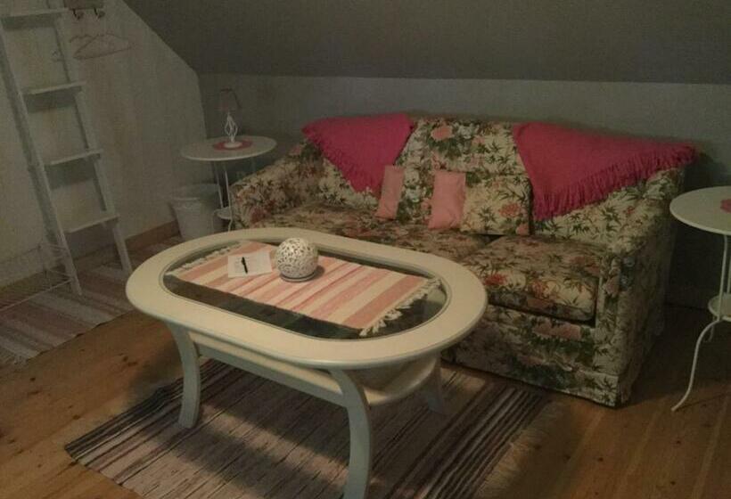 سوییت جونیور لوکس, B&b Hannåsa Gård