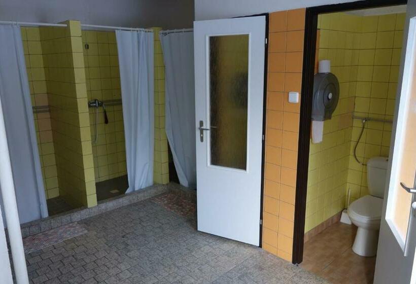 Номер Стандарт Совместная Ванная, Sklárna Harrachov