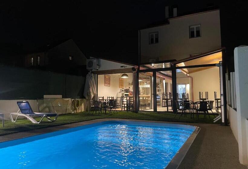 Номер Стандарт Трехместный, Pension San Anton