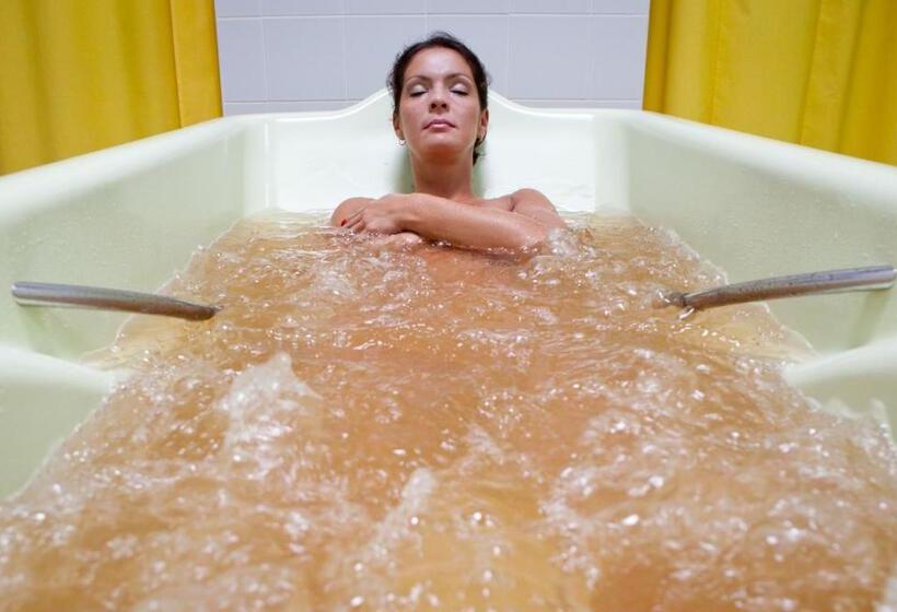 اتاق استاندارد یک نفره, Eglė Plus Medical Spa