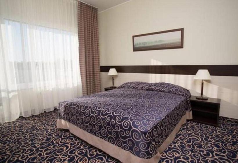 سوییت با استخر, Eglė Plus Medical Spa