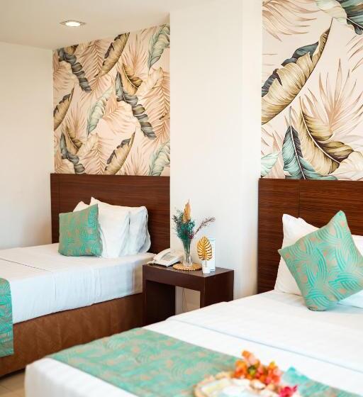 Quarto Triplo Superior, Jony S Boutique