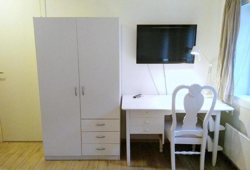 Номер Стандарт Трехместный, Verkshotellet Jørpeland