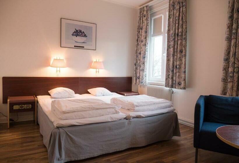 Номер Стандарт, åberg Centralhotellet