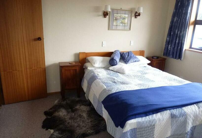 디럭스 스위트, Lesley's Bed And Breakfast