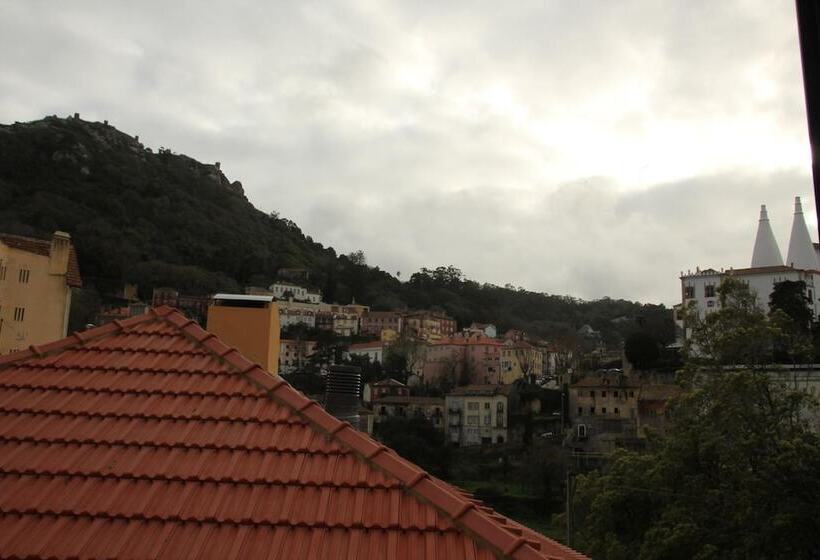 غرفة قياسية, Moon Hill By Joivy
