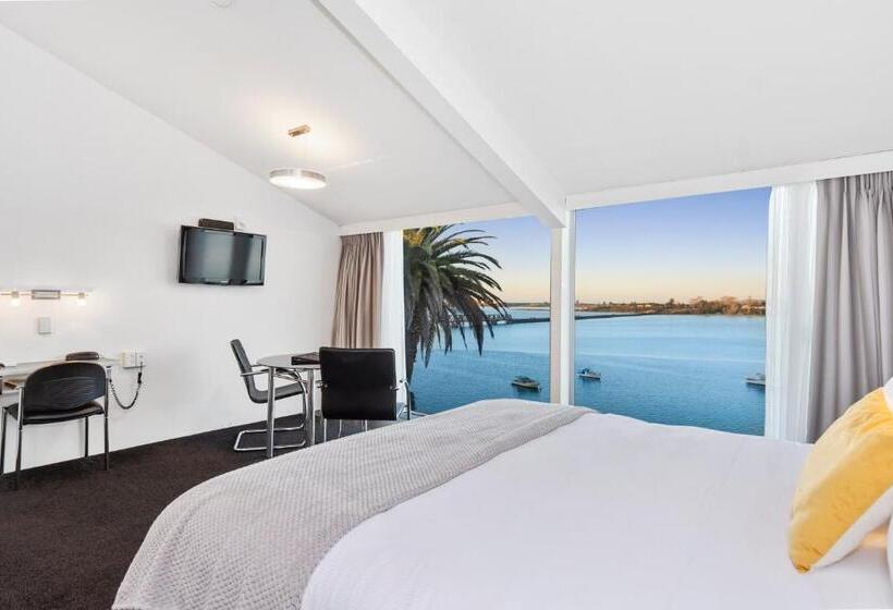 수피리어 스위트, The Tauranga On The Waterfront