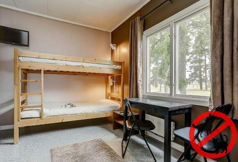 패밀리 룸, Stf Hostel Lärbro/grannen