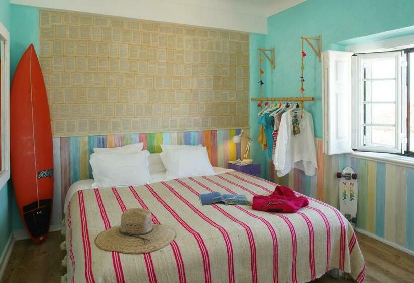 Номер Стандарт Совместная Ванная, Chill In Ericeira Surf House