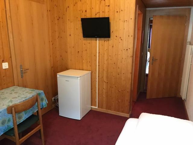 标准单人间, Hasli Lodge
