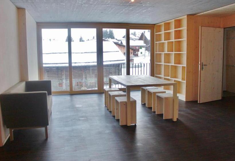 スタンダード5人部屋, Nova Casa Spinatscha Sedrun