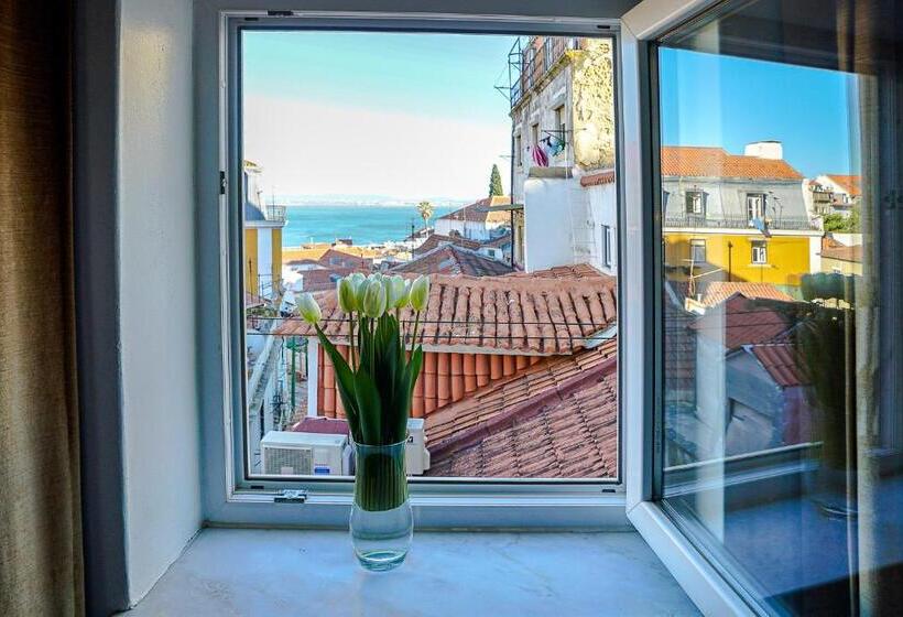 اتاق استاندارد با چشم‌انداز دریا, Santa Luzia B&b  Horigem