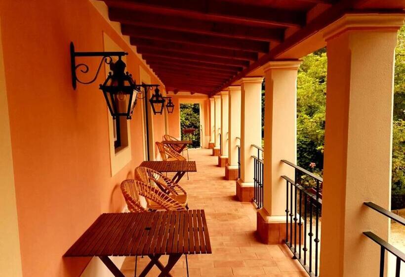 Апартаменты 2 Спальни, Sintra Jardim