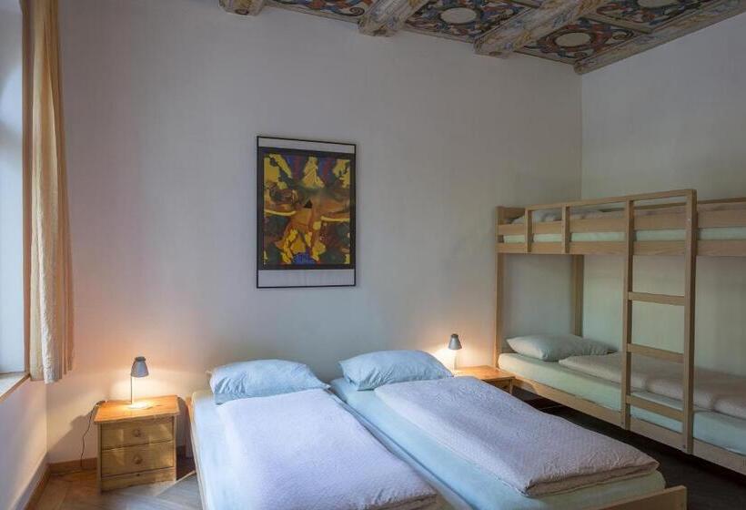 Семейный Номер Совместный Санузел, Schaffhausen Youth Hostel