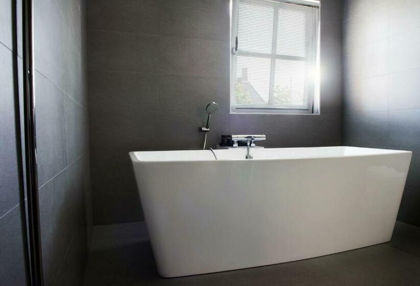 Quarto Deluxe, Restaurant Thuis!