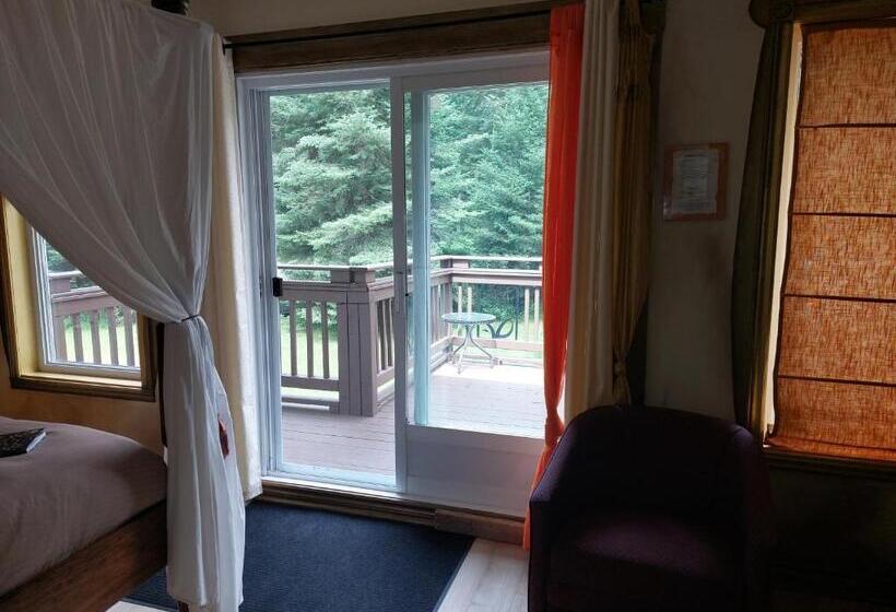 Стандартный Номер Кровать Кинг, Gîte Crystal Inn