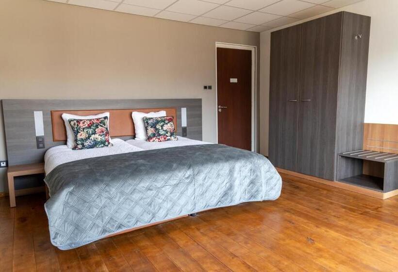 Номер Стандарт с Террасой, Rooms