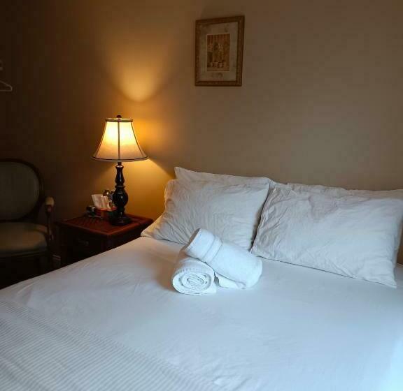 带共用浴室的标准房间, Painted Turtle Guesthouse