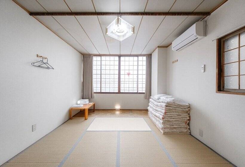 패밀리 룸, Super Conveniently Located The Guest House Hakodate Bay