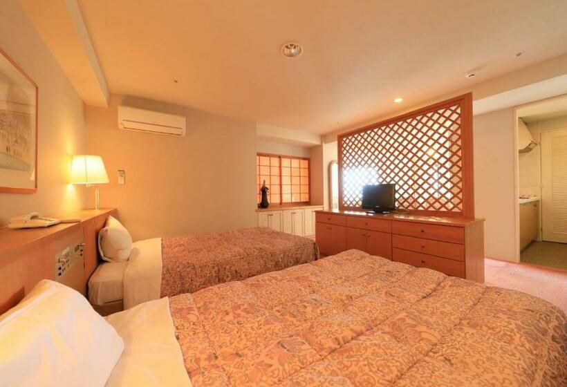 Номер Стандарт, Kamogawa Grand Tower