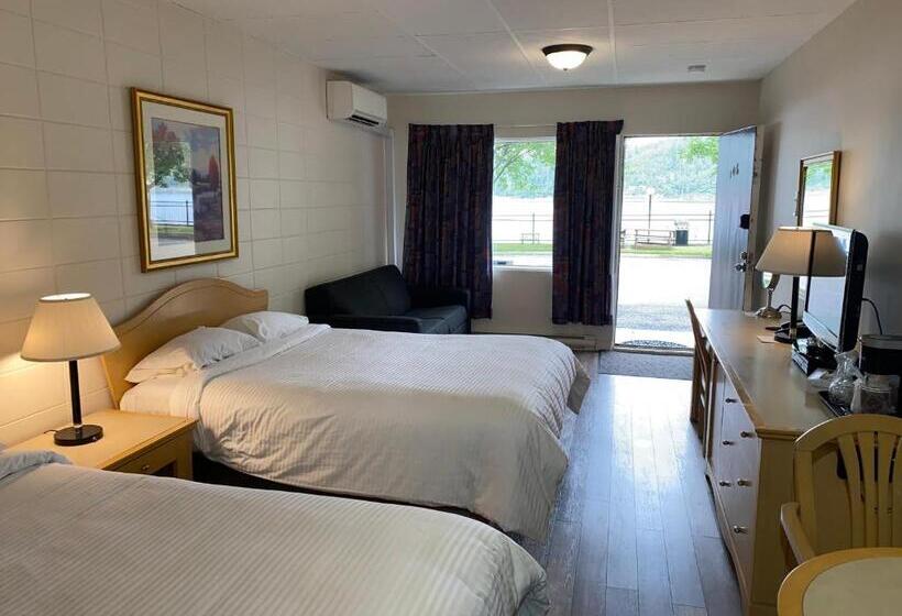 Номер Стандарт 2 Двуспальные Кровати, Motel Panoramique