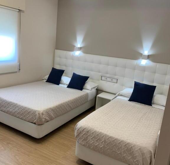 Семейный Номер Классика, Hostal El Rocio