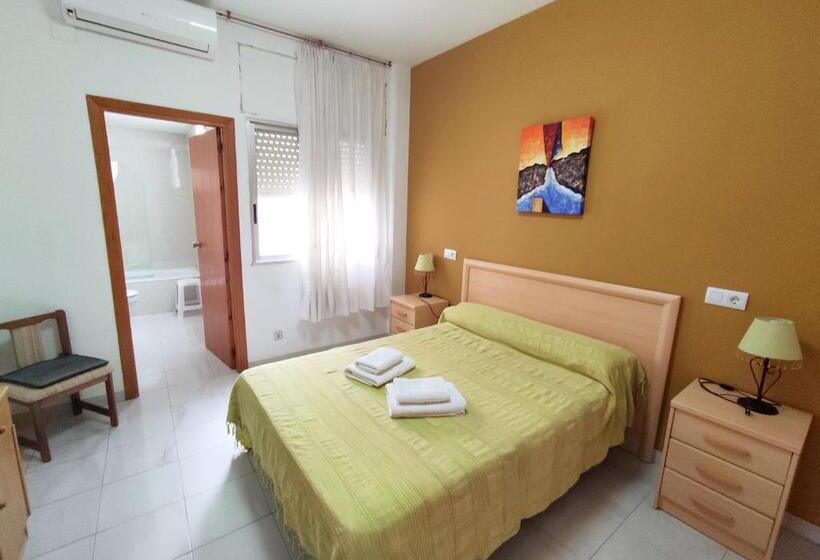 Номер Стандарт, Hostal Neus