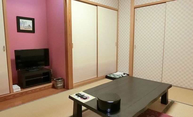 غرفة قياسية, Yurakuan Miyazaki