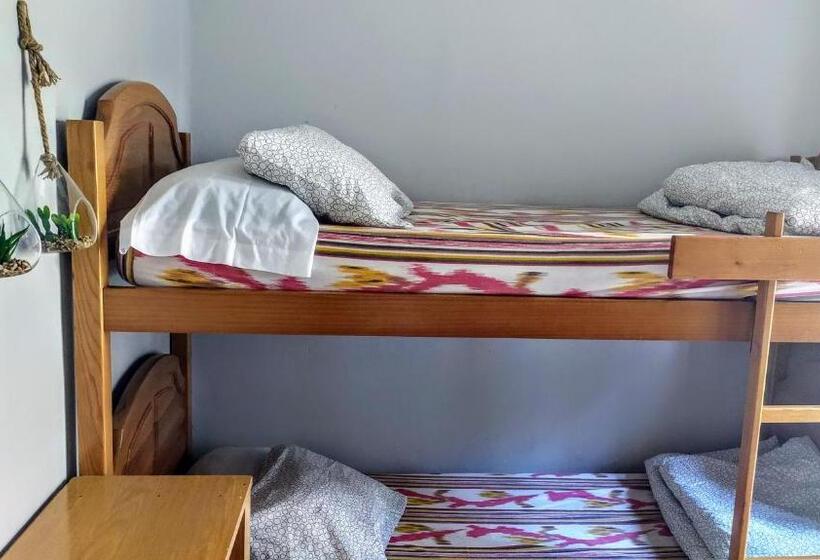 Номер Стандарт, Albergue Armaia Artepea