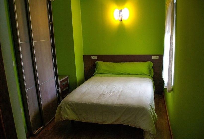 Номер Стандарт, Albergue De Yebra