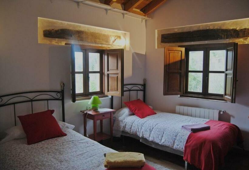 Номер Стандарт Четырехместный Совместный Санузел, Albergue El Musgoso